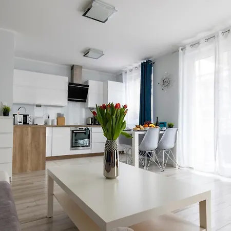 Apartmán 6m W Cenie Basen, Jacuzzi, Silownia, Sala Zabaw, Free Private Parking, Park Rozrywki Hossoland 30 Minut