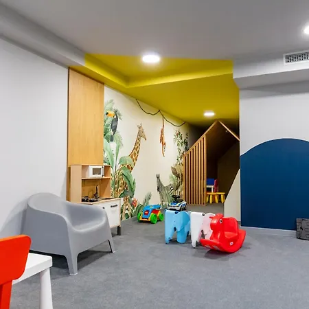 6m W Cenie Basen, Jacuzzi, Silownia, Sala Zabaw, Free Private Parking, Park Rozrywki Hossoland 30 Minut Apartmán *