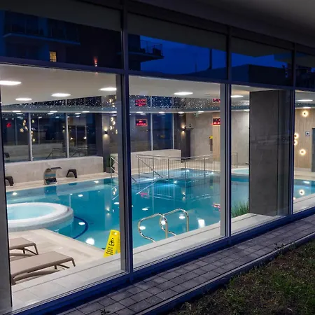 Apartmán 6m W Cenie Basen, Jacuzzi, Silownia, Sala Zabaw, Free Private Parking, Park Rozrywki Hossoland 30 Minut Rewal