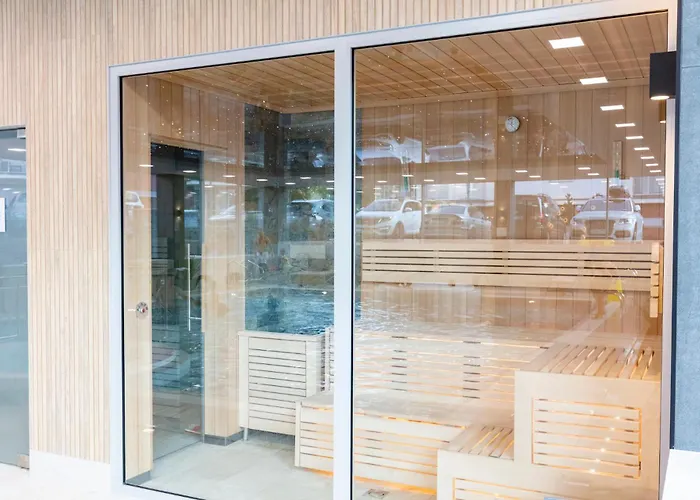 公寓 6m W Cenie Basen, Jacuzzi, Silownia, Sala Zabaw, Free Private Parking, Park Rozrywki Hossoland 30 Minut 里沃